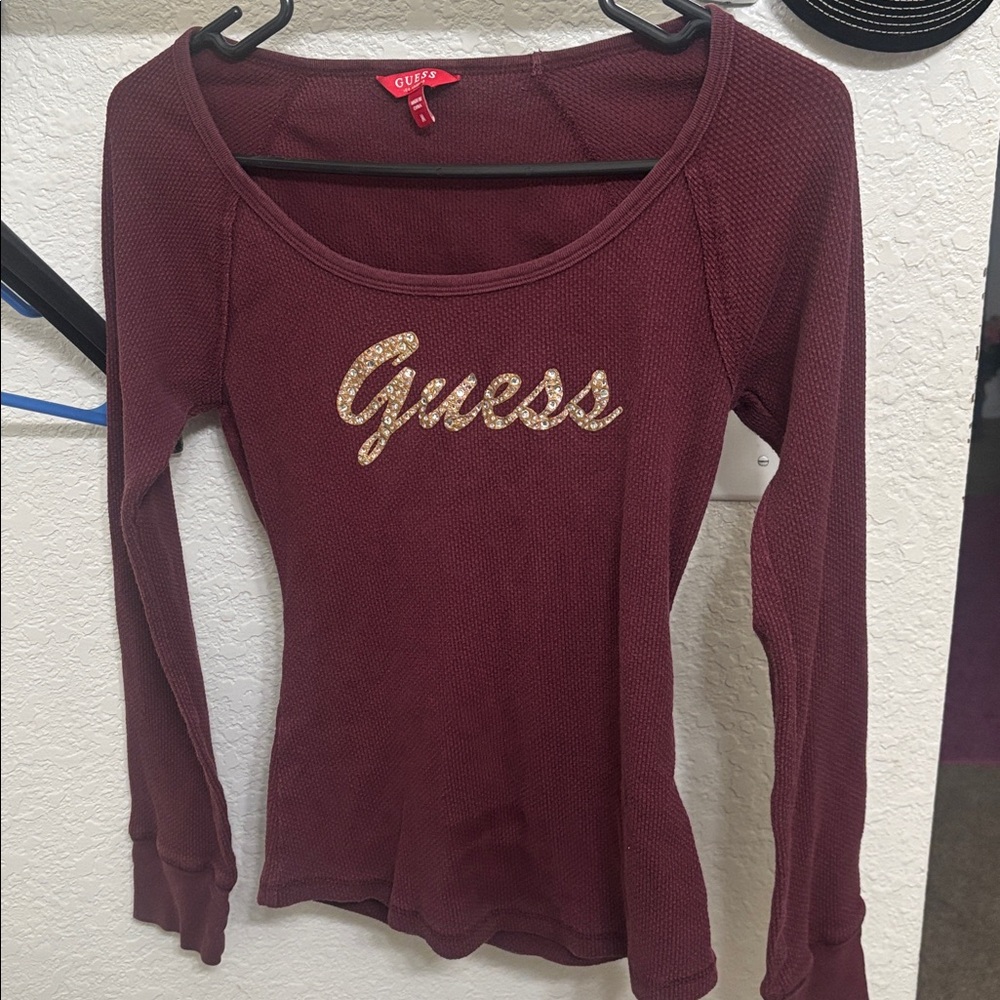 Guess Long Sleeve - Picture 4 of 4
